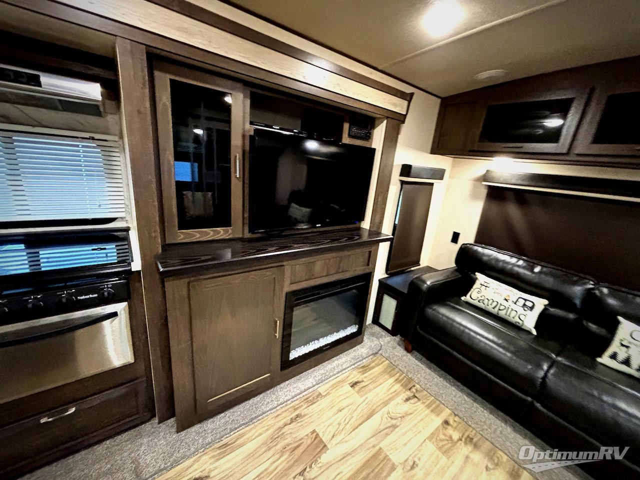 2018 Forest River Salem Hemisphere Lite 272RL Photo 15