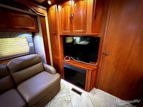 2013 Coachmen Sportscoach Cross Country 405FK RV Photo 3