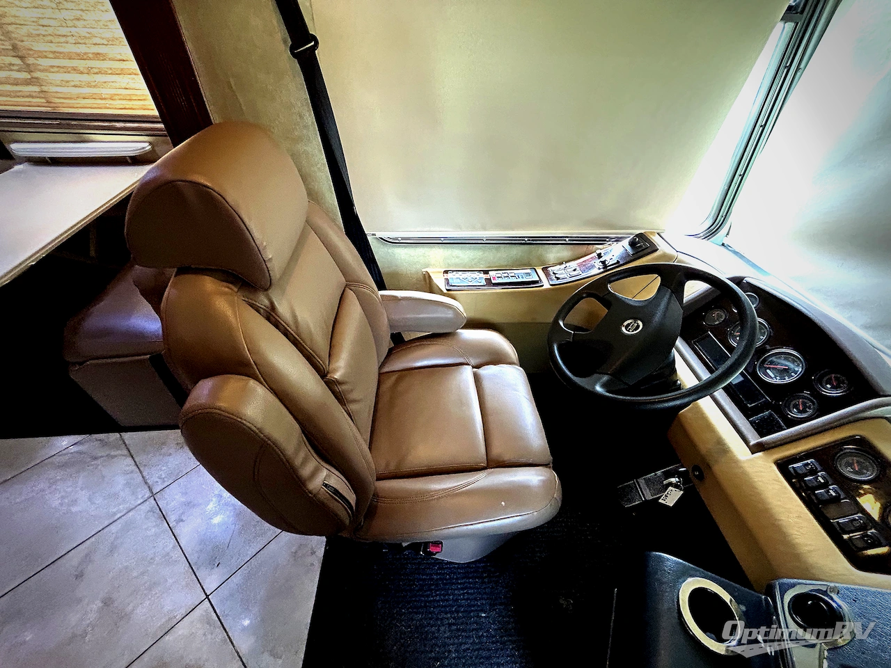 2013 Coachmen Sportscoach Cross Country 405FK Photo 6