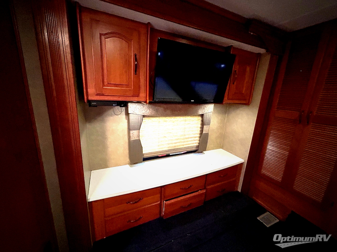 2013 Coachmen Sportscoach Cross Country 405FK Photo 20