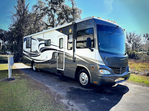 Used 2007 Coachmen Aurora 3580TS Featured Photo