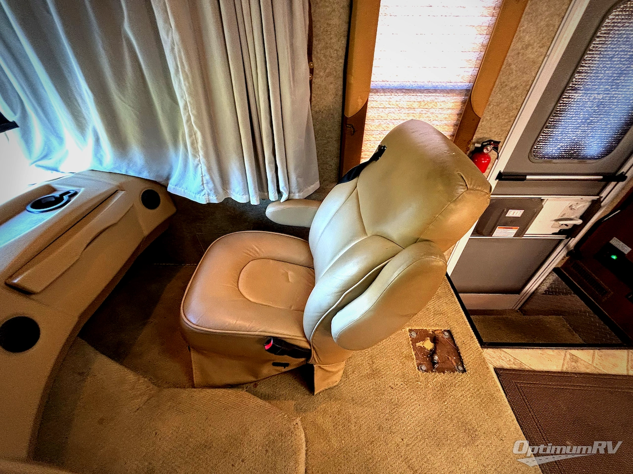 2007 Coachmen Aurora 3580TS Photo 9