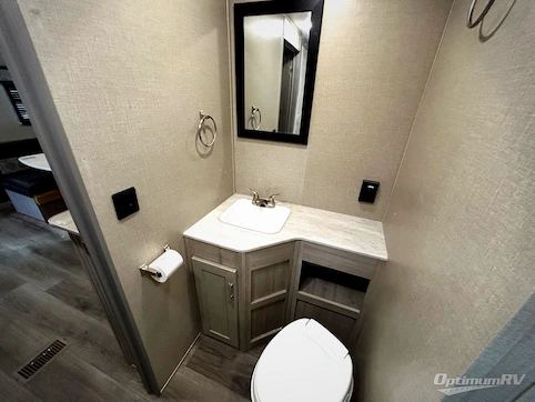 2023 Coachmen Catalina Summit Series 8 231MKS RV Photo 4