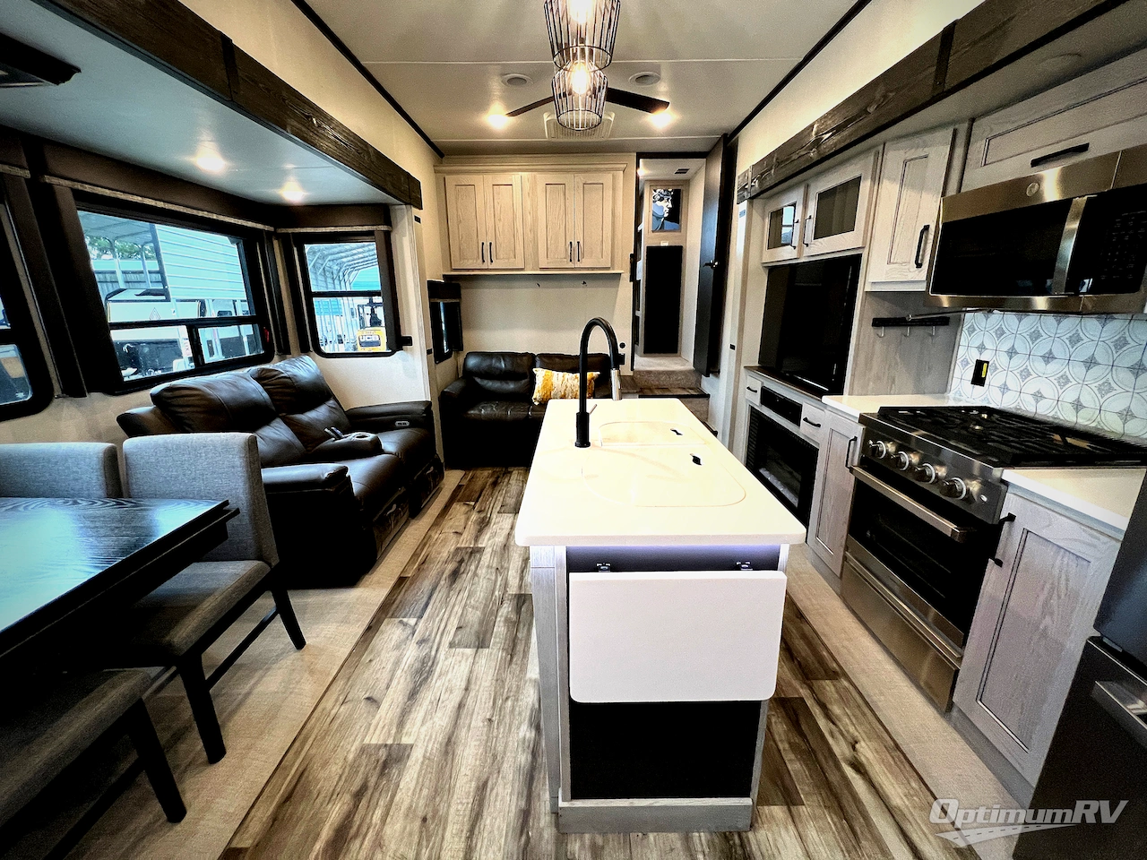 2023 Keystone Montana High Country 351BH Photo 23