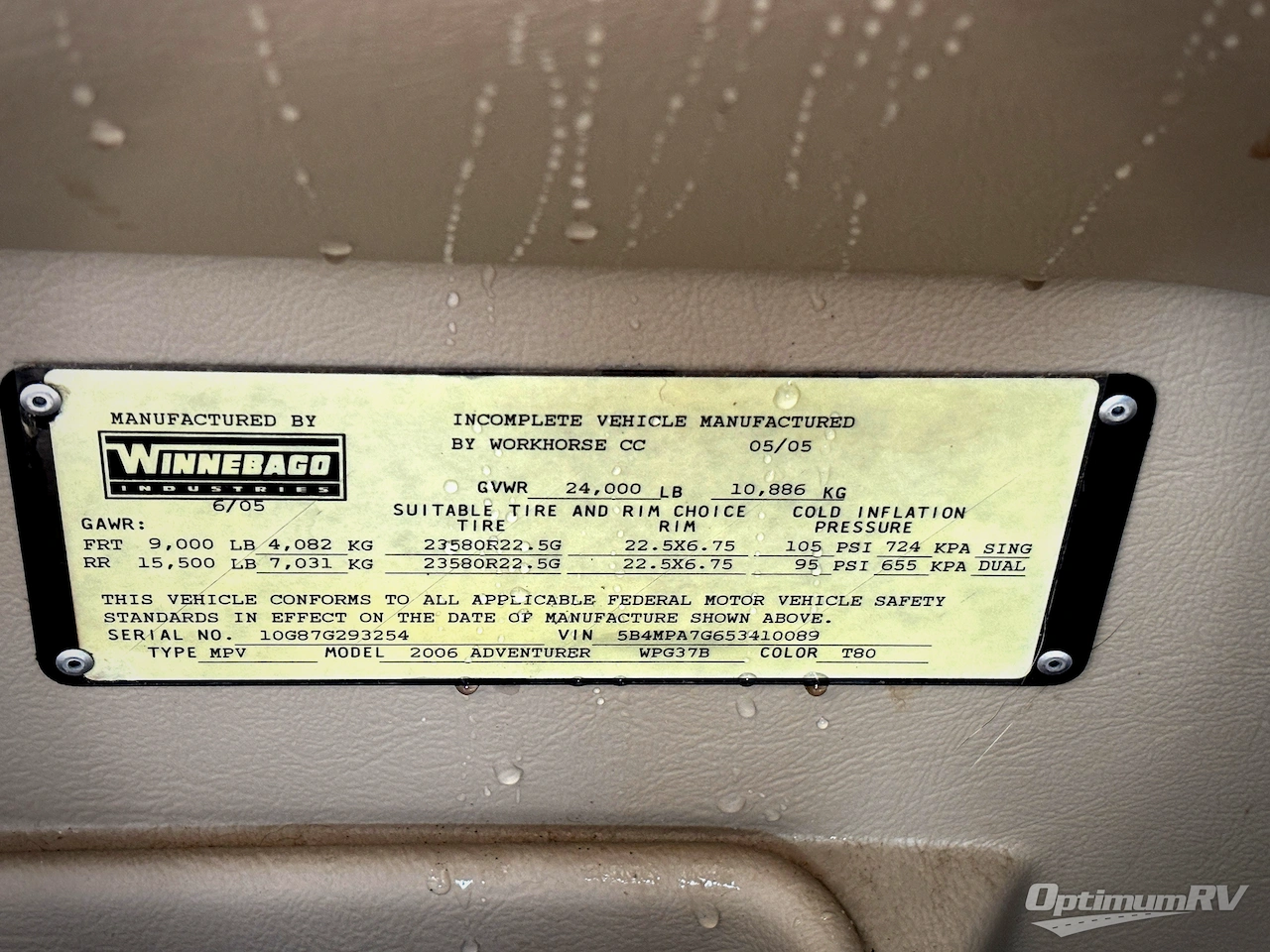 2006 Winnebago Adventurer 37B Photo 22