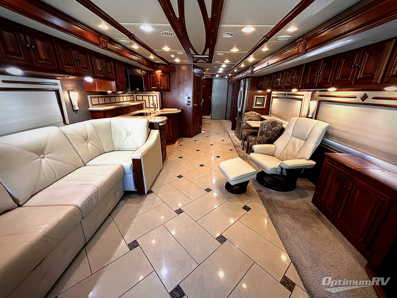 2014 Itasca Ellipse 42QD Photo 7
