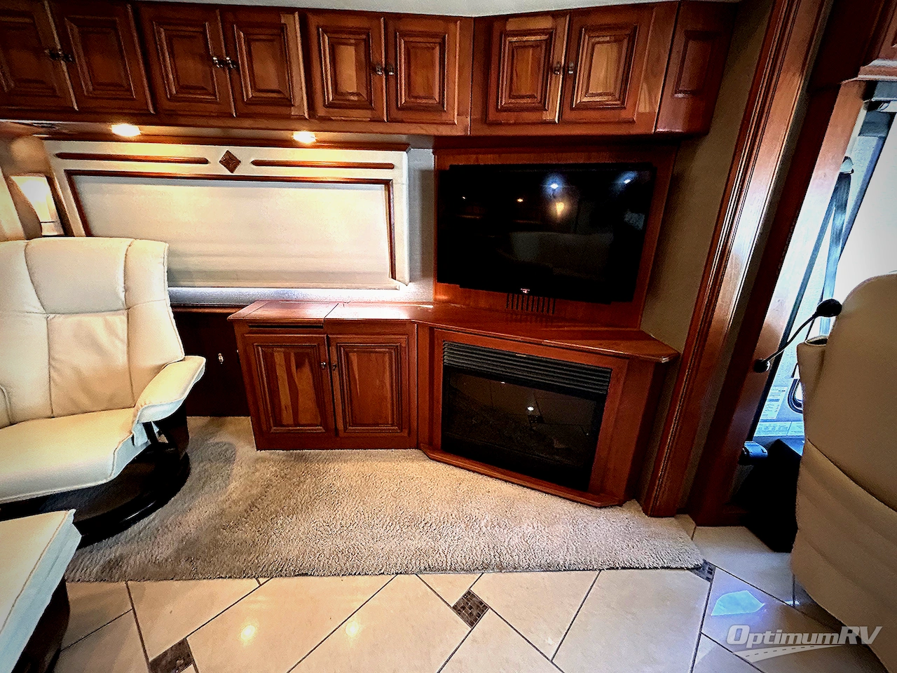 2014 Itasca Ellipse 42QD Photo 14