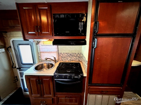 2016 Forest River Forester LE 2251SLE Chevy RV Photo 2