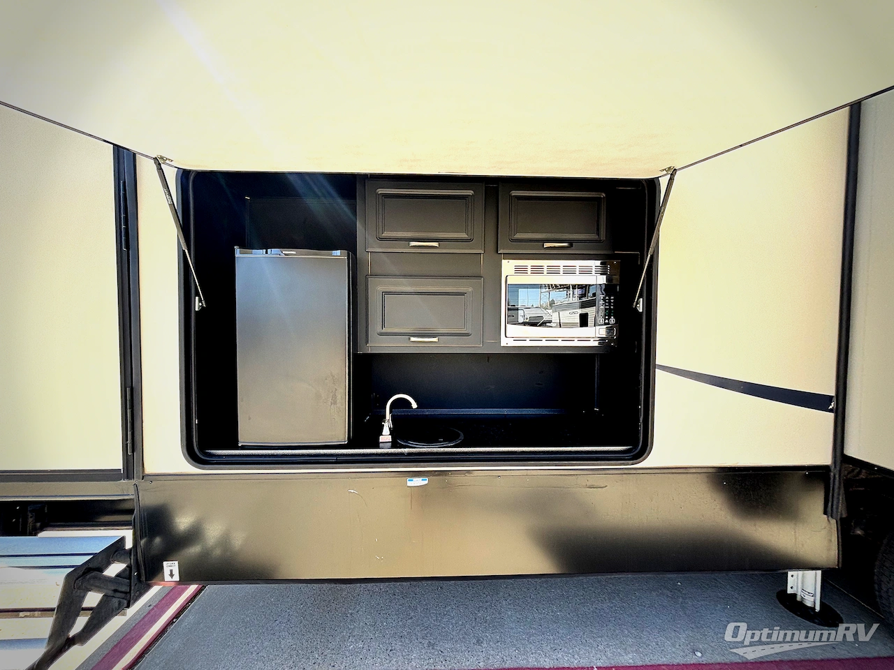 2021 Forest River Sandpiper 383RBLOK Photo 21