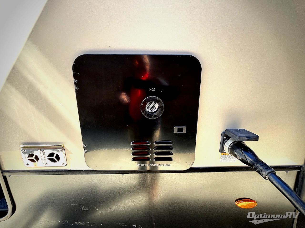 2021 Forest River Sandpiper 383RBLOK Photo 24