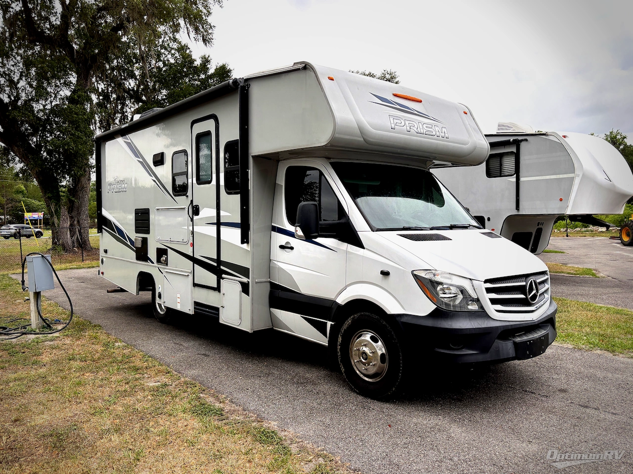 2019 Coachmen Prism 2200FS Photo 1