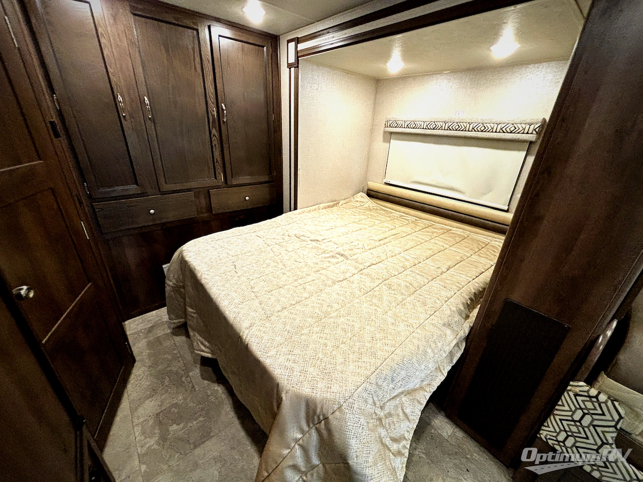 2019 Coachmen Prism 2200FS Photo 14