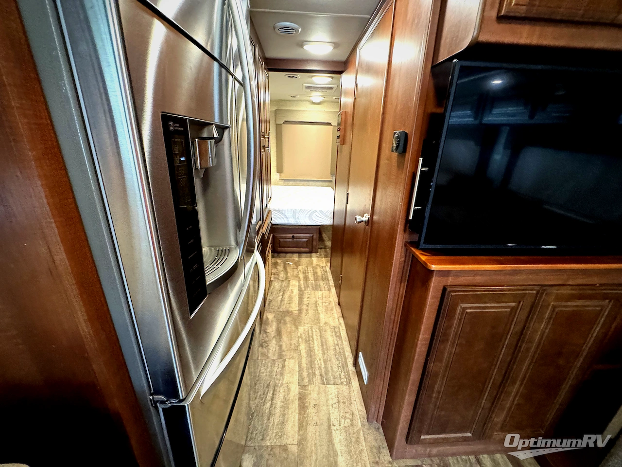 2017 Forest River Georgetown 328TS Photo 15