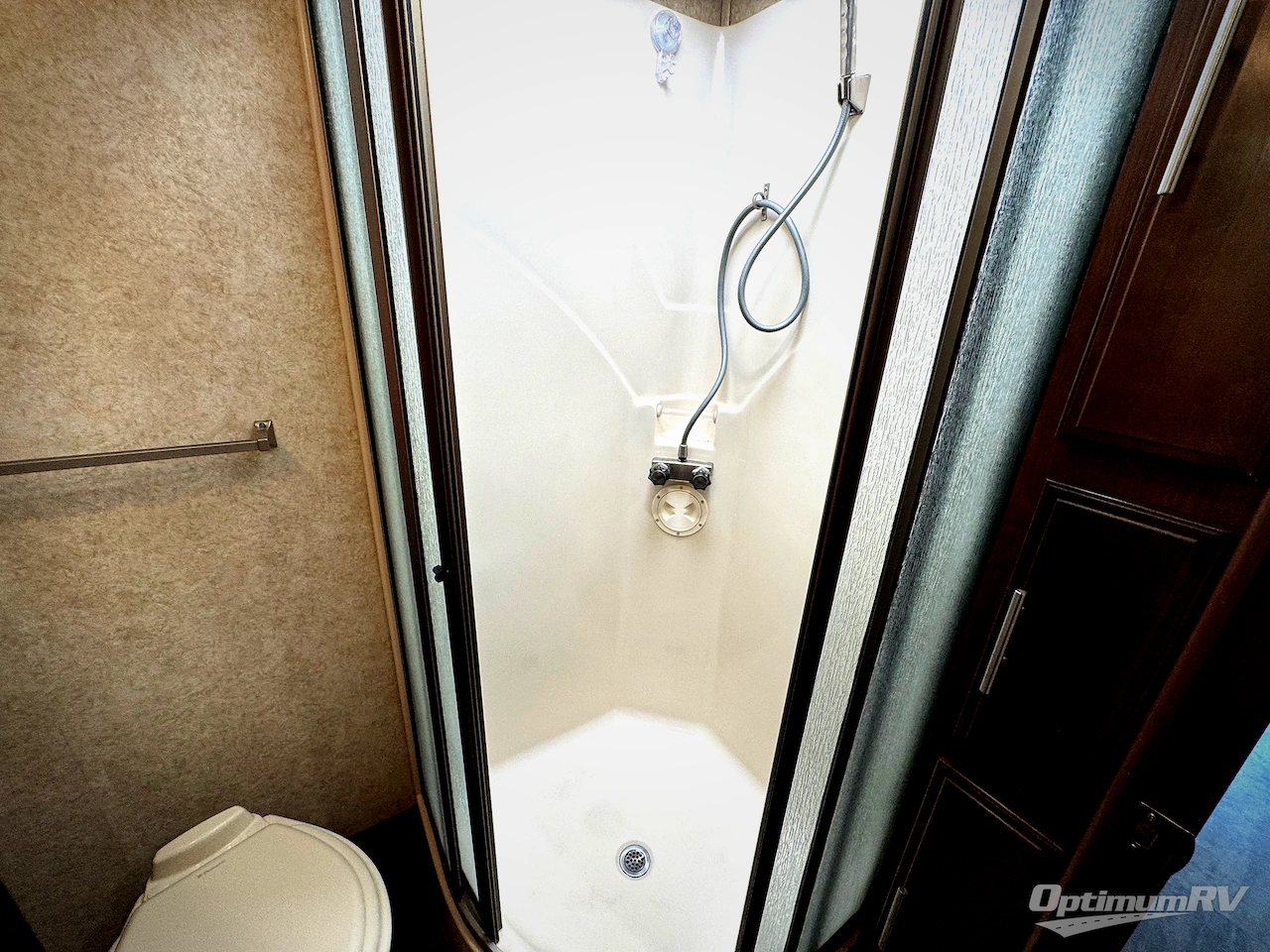 2017 Forest River Georgetown 328TS Photo 17