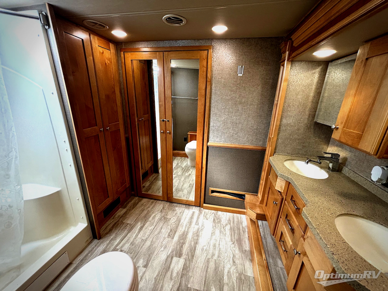 2019 VanLeigh Vilano 370GB Photo 6