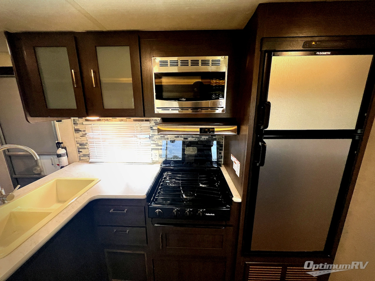 2019 Forest River Wildwood X-Lite 282QBXL Photo 9
