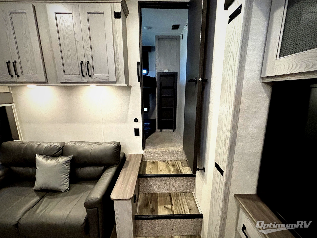 2023 Keystone Montana High Country 351BH Photo 20