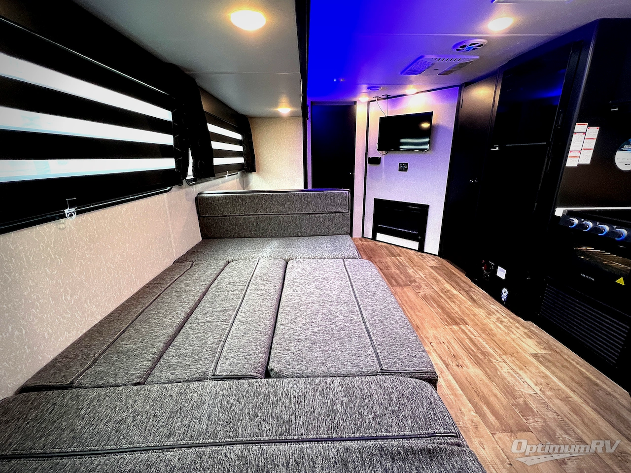 2022 Forest River Cherokee Grey Wolf 27DBH Photo 22