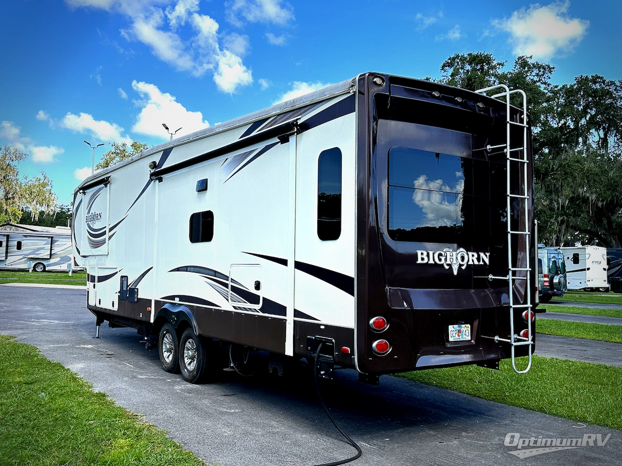 2015 Heartland Bighorn 3570RS Photo 3