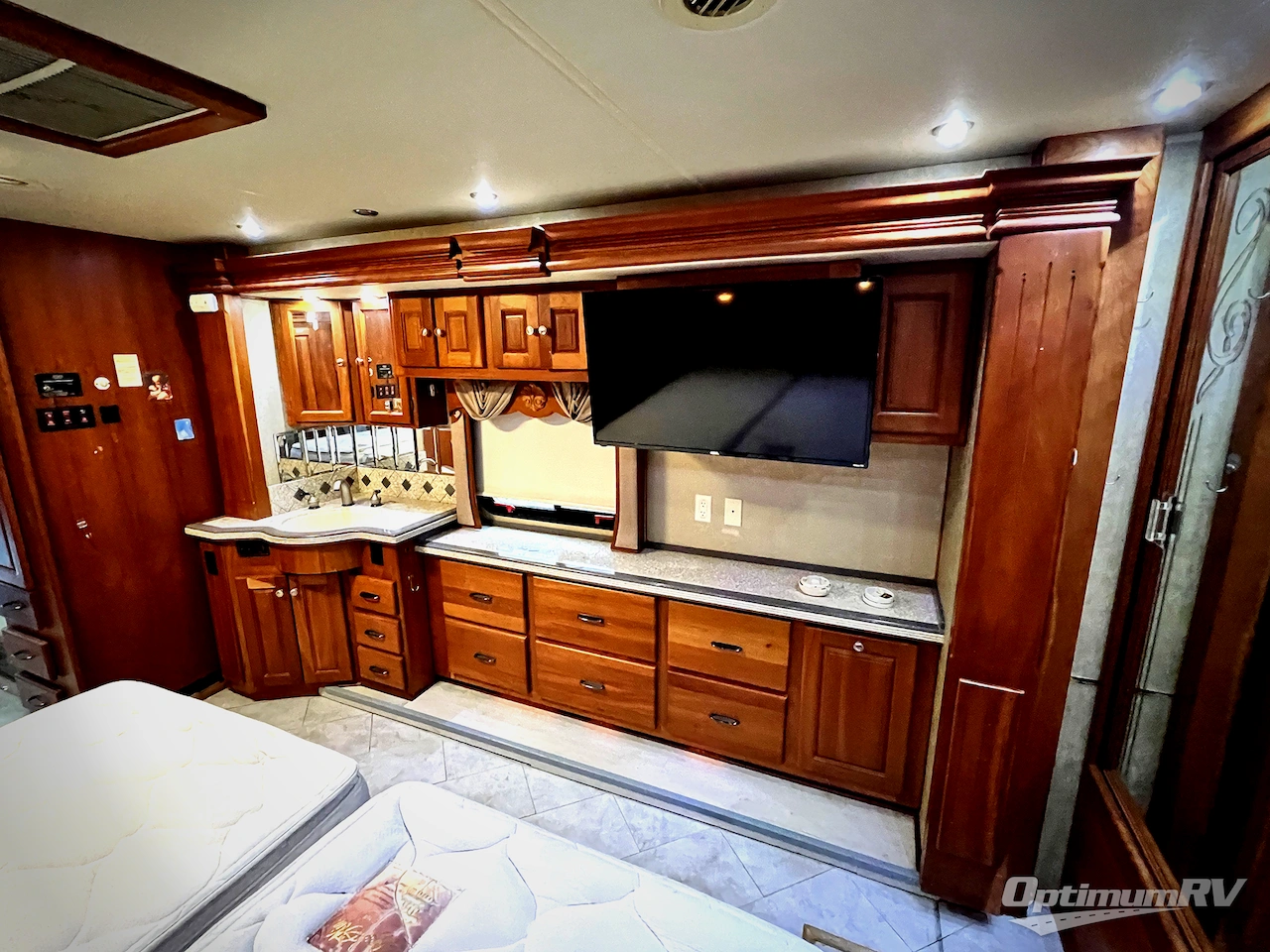 2005 Tiffin Zephyr 45QDZ Photo 20