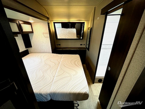 2020 Grand Design Momentum G-Class 21G RV Photo 4
