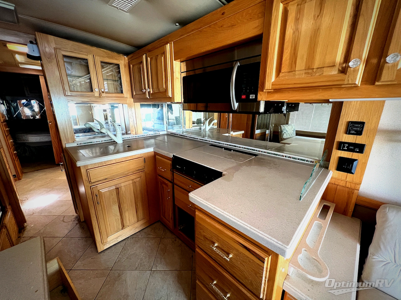 2002 Airstream Land Yacht XL XL Photo 9