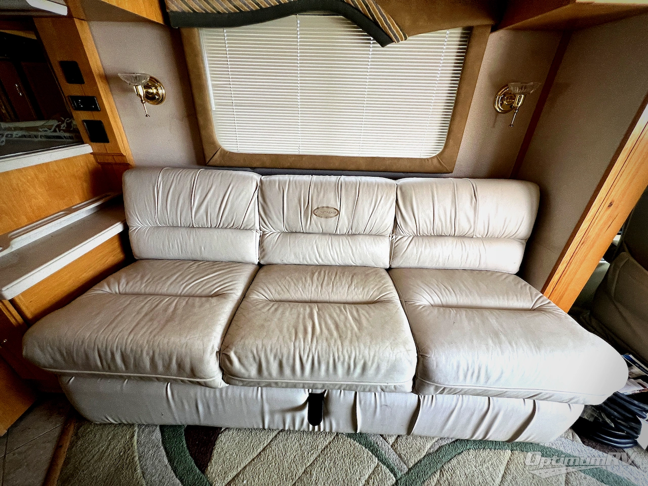 2002 Airstream Land Yacht XL XL Photo 8