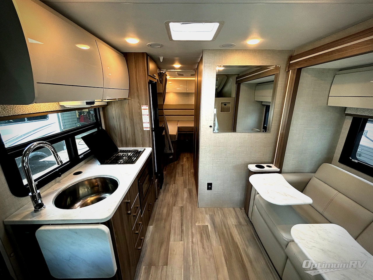 2026 Thor Compass AWD 24KB Photo 4