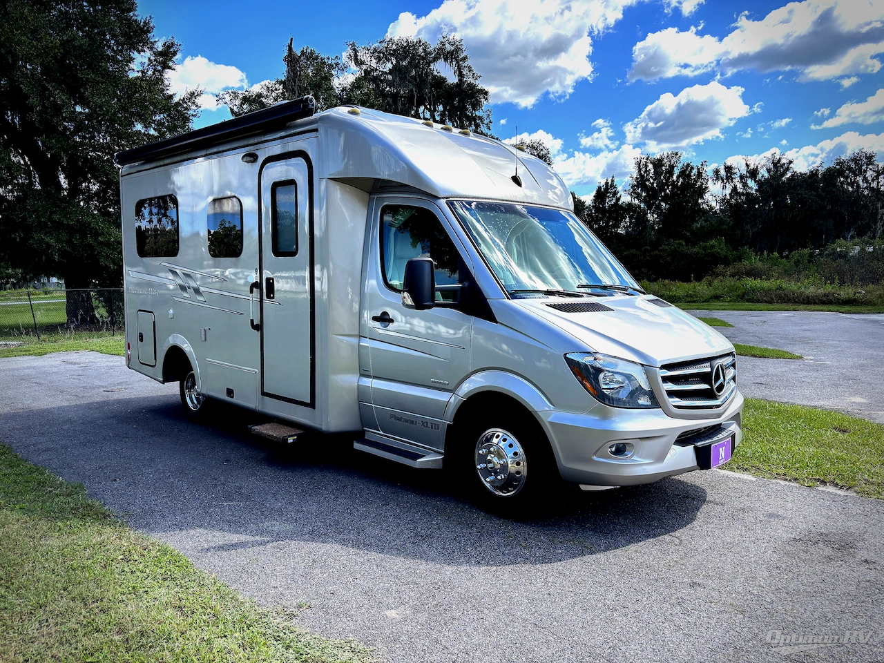 2016 Pleasure-Way Plateau XL Std. Model Photo 1