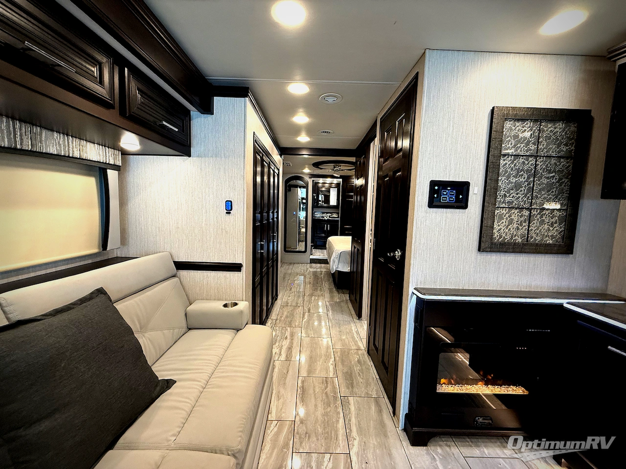 2021 Forest River Berkshire XL 40E Photo 22