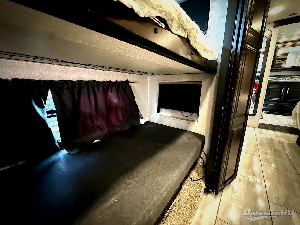 2021 Forest River Berkshire XL 40E Photo 26