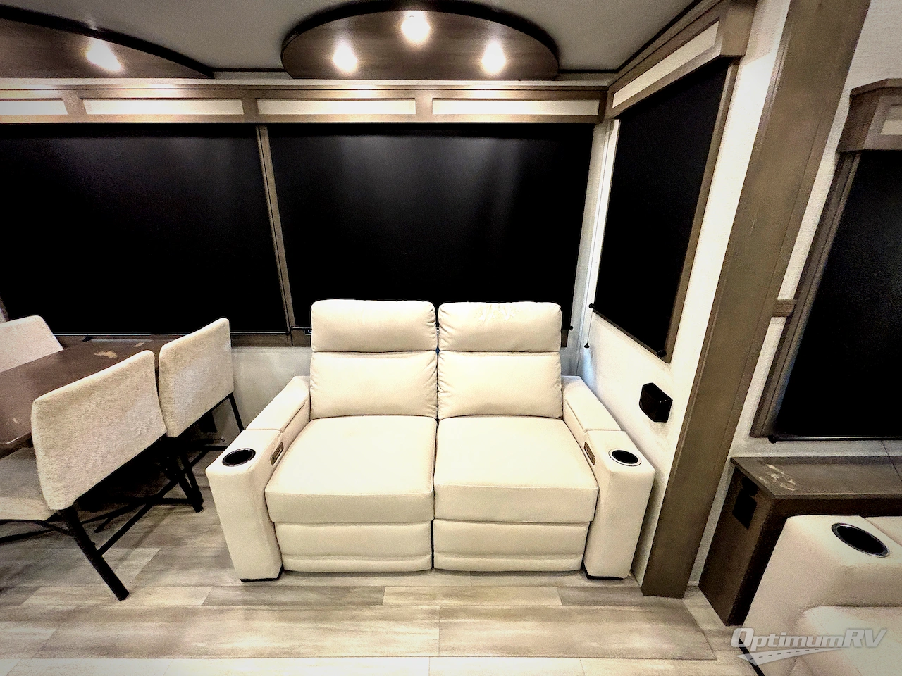 2023 Grand Design Solitude 378MBS Photo 22