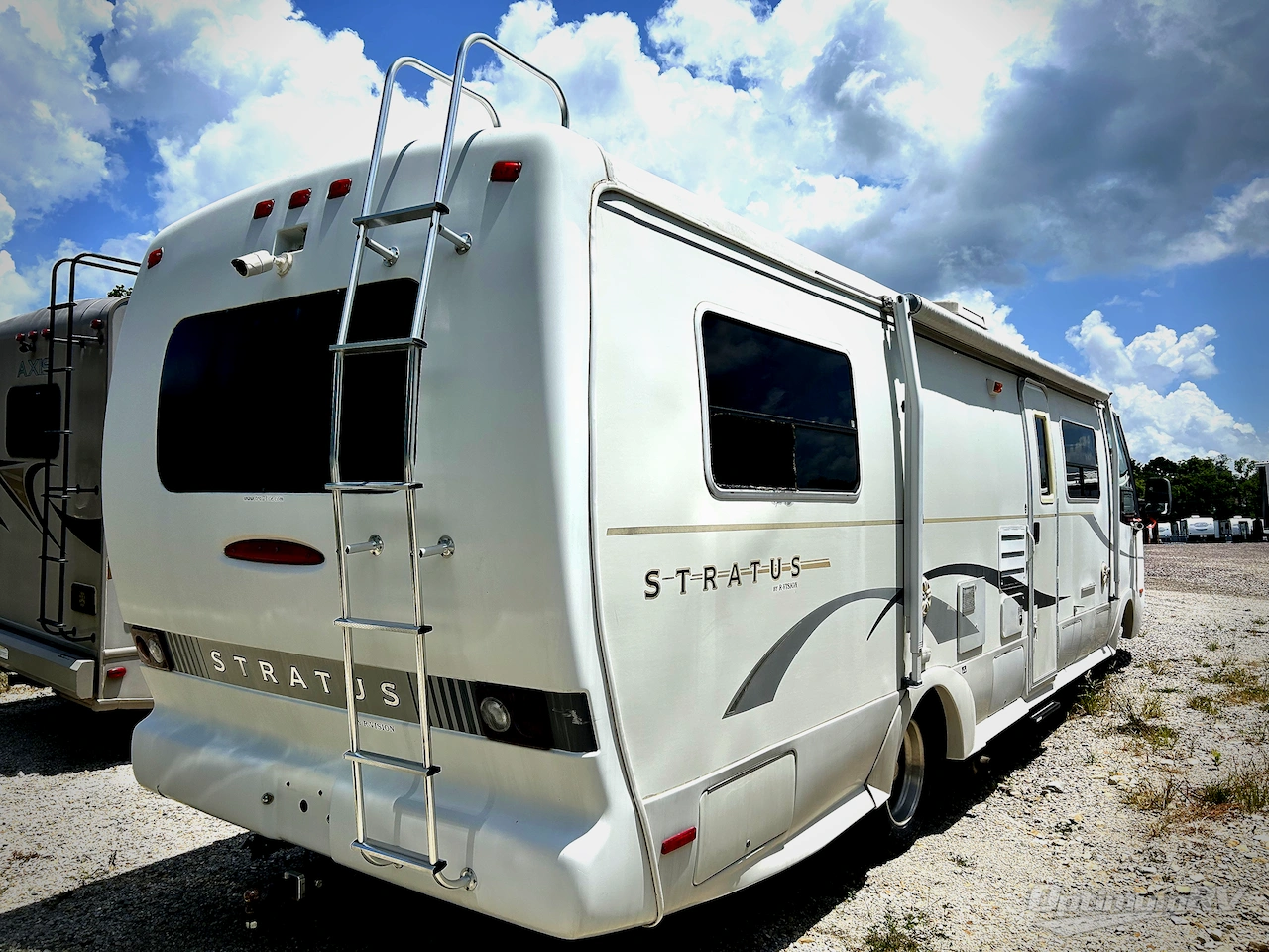 2003 R-Vision Stratus 291 Photo 3