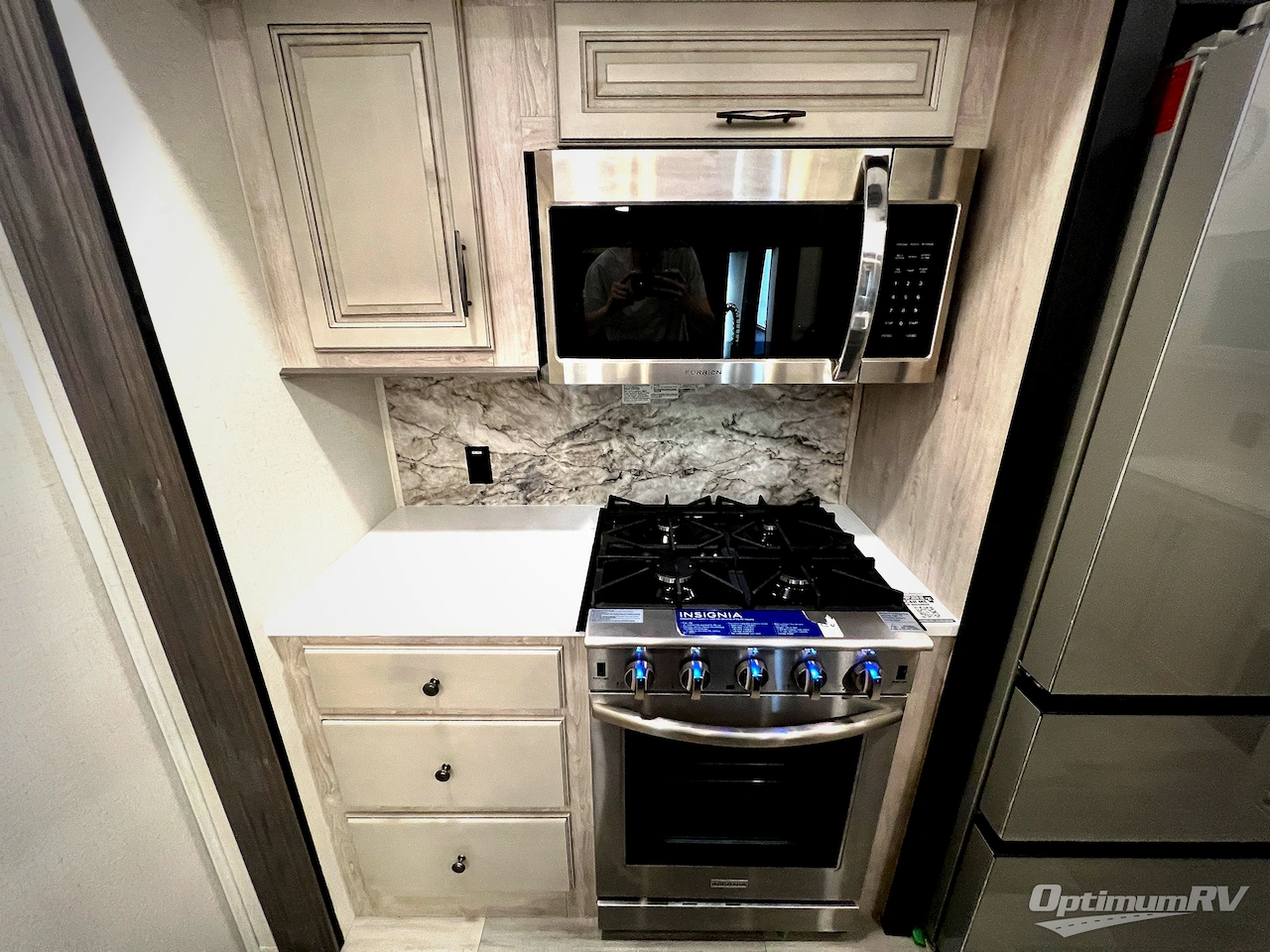 2024 Forest River Sandpiper Luxury 391FLRB Photo 28