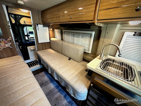 2020 Winnebago Travato 59KL RV Photo 4