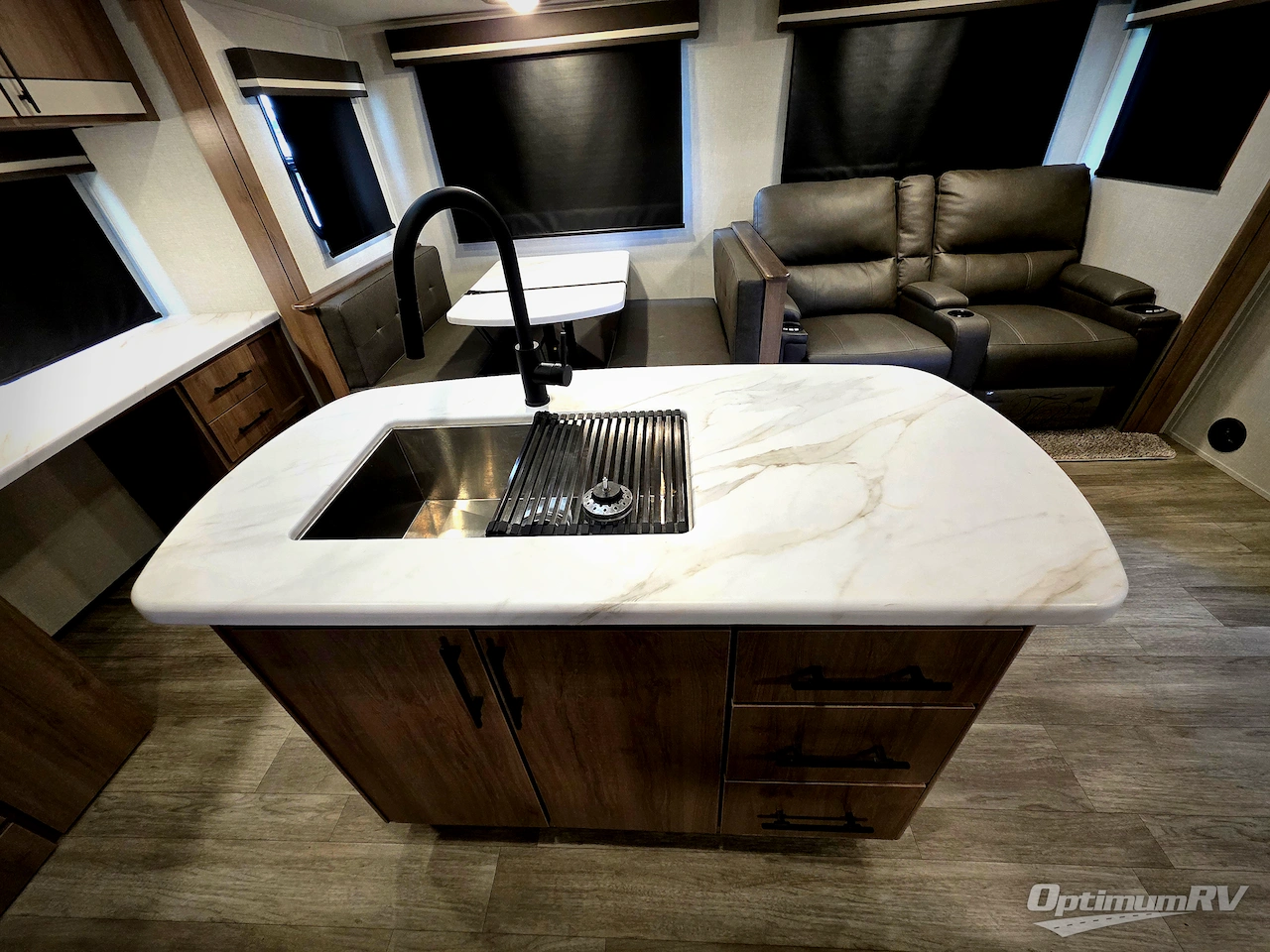 2023 Grand Design Imagine 2670MK Photo 9