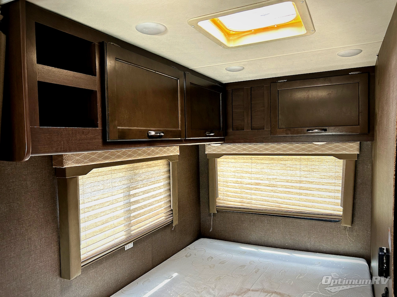 2019 Thor FREEDOM ELITE 23H Photo 16
