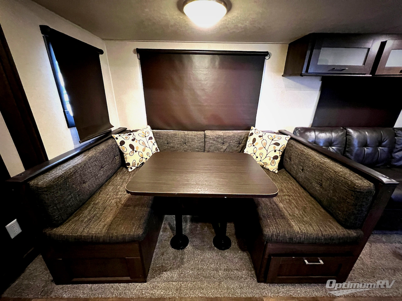 2019 Forest River Salem 31KQBTS Photo 9