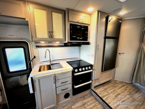 2025 Thor Coleman 24CM RV Photo 4