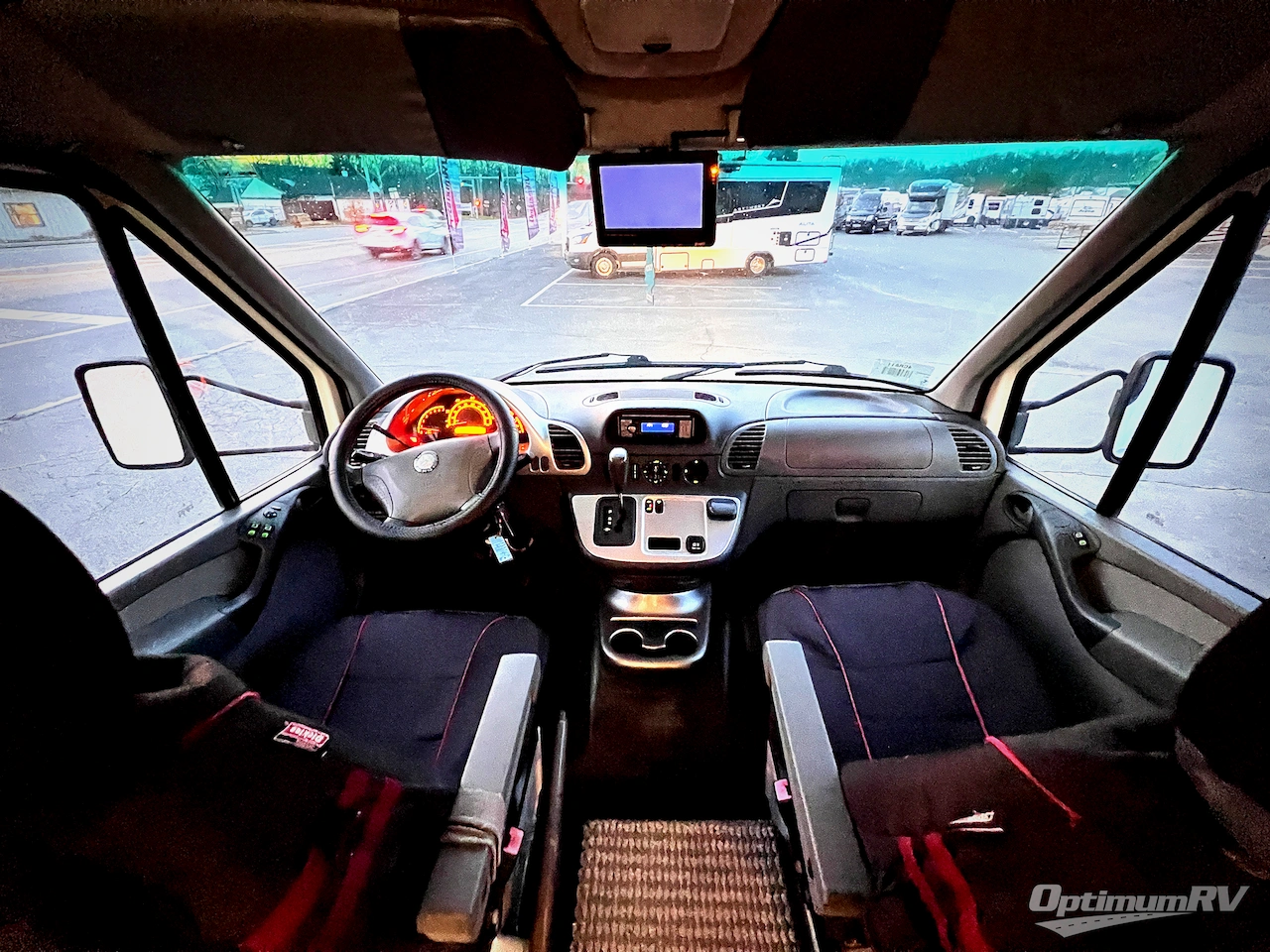 2007 Winnebago View 23J Photo 4