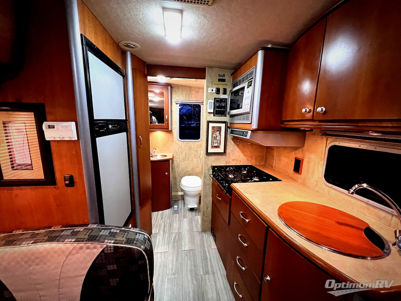 2007 Winnebago View 23J Photo 13