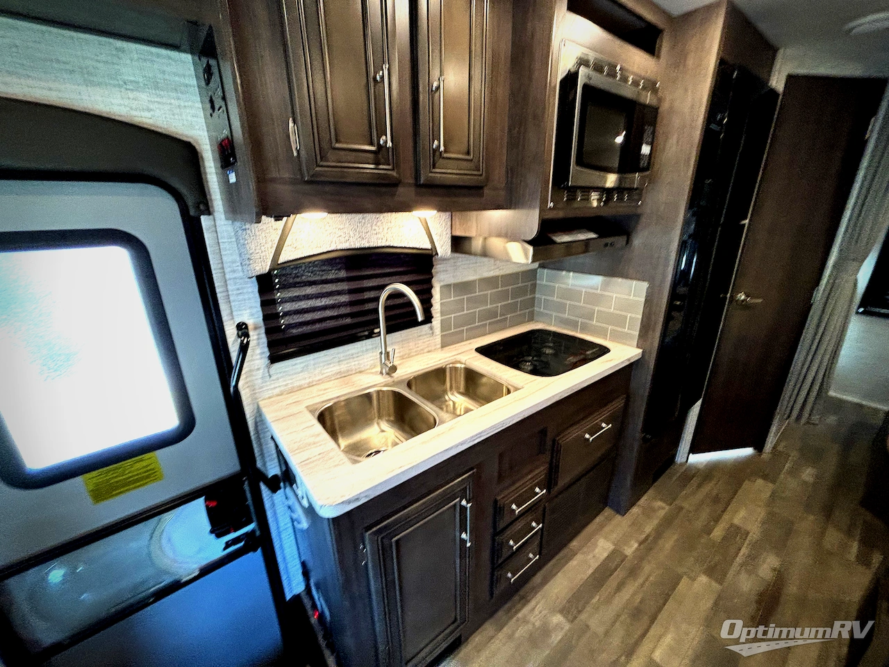 2024 Entegra Odyssey SE 22CF Photo 13