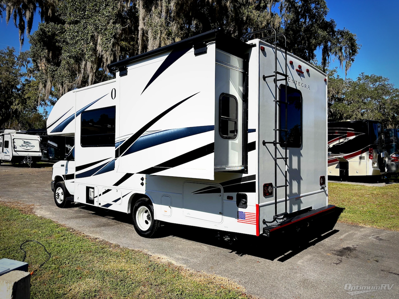 2024 Entegra Odyssey SE 22CF Photo 3