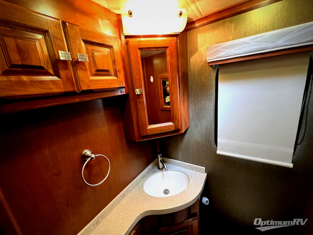2013 Tiffin Allegro Breeze 32 BR Photo 29