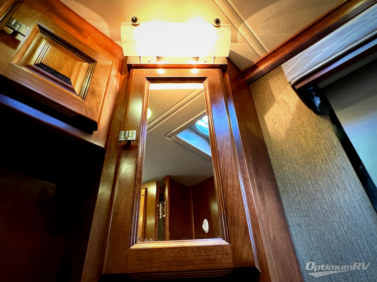 2013 Tiffin Allegro Breeze 32 BR Photo 31