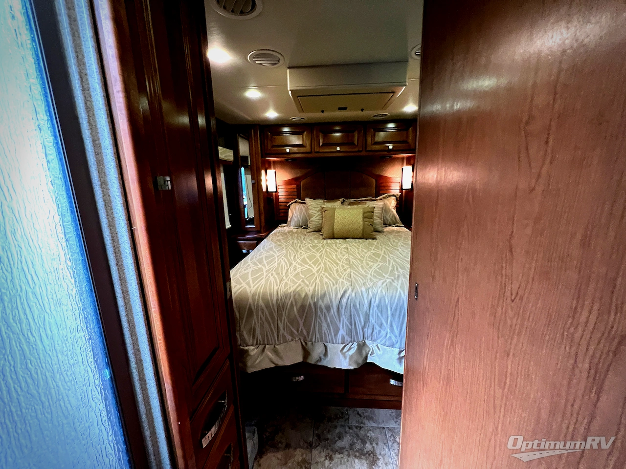 2013 Tiffin Allegro Breeze 32 BR Photo 32