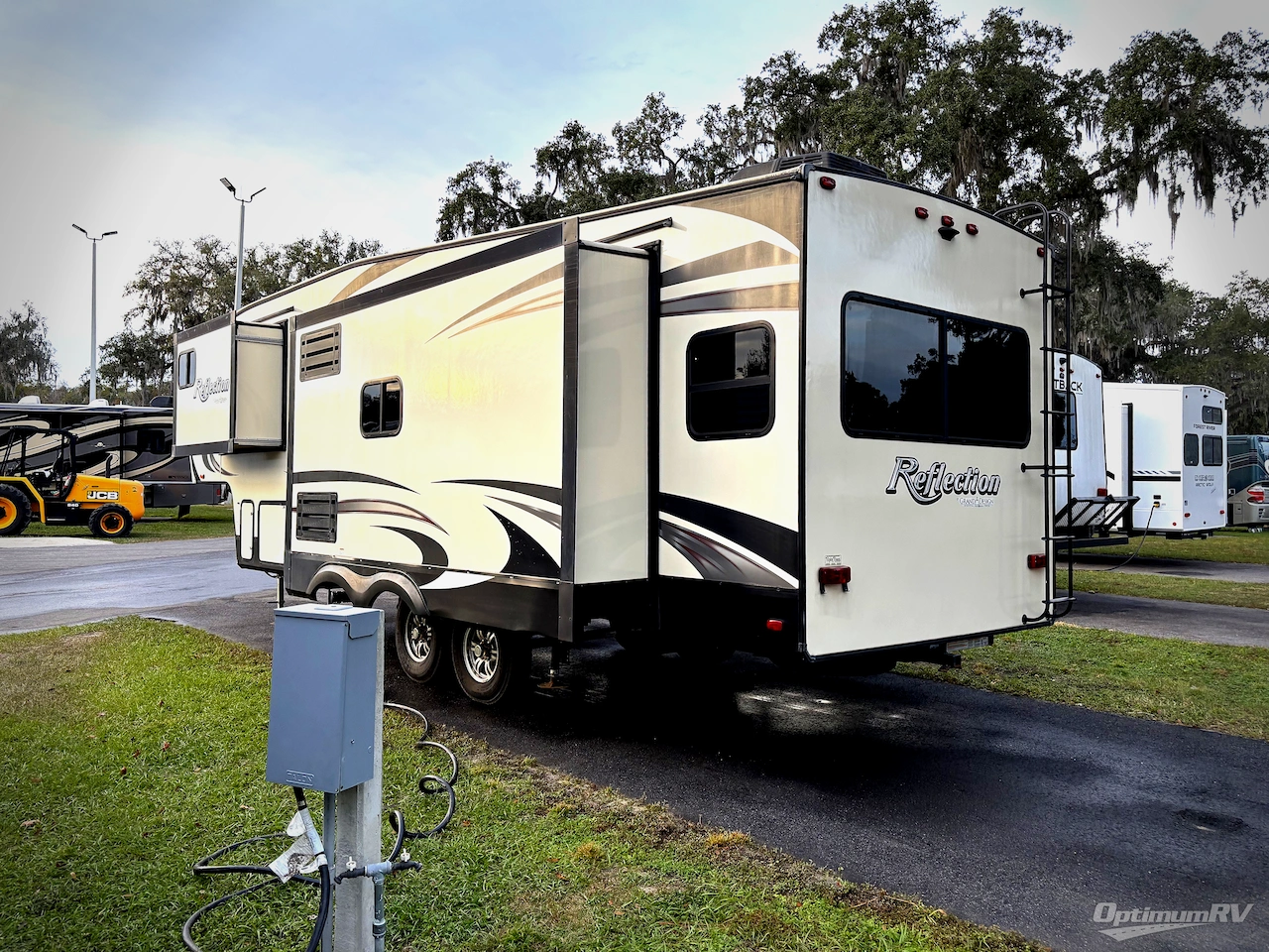 2020 Grand Design Reflection 303RLS Photo 3