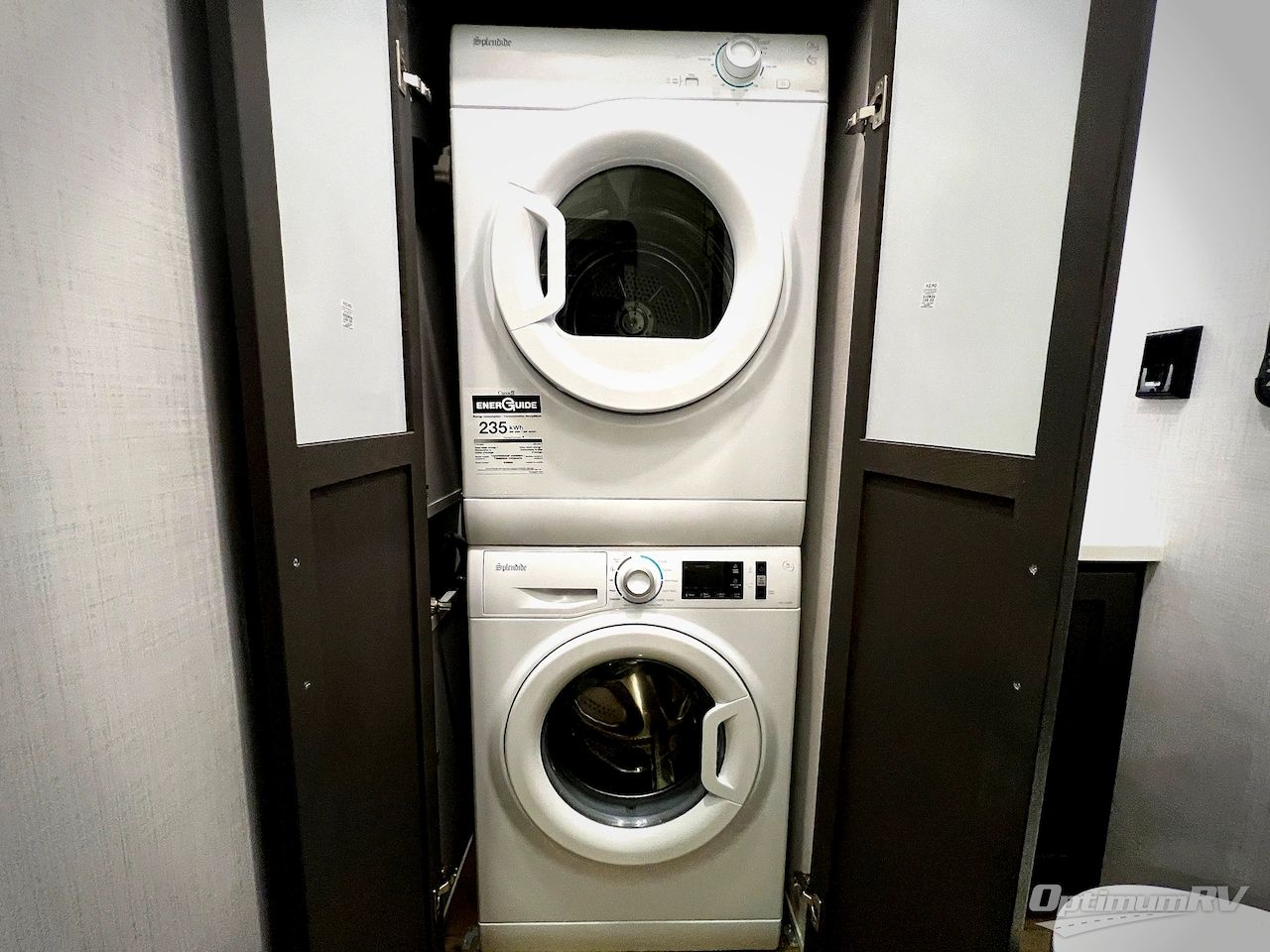 2025 Palomino Columbus 384RKH Photo 47