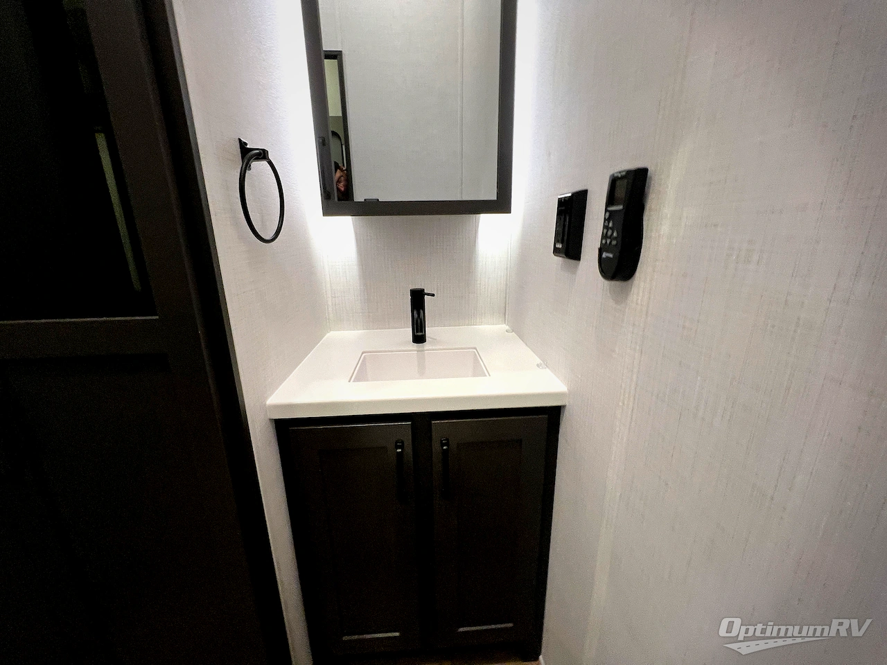 2025 Palomino Columbus 384RKH Photo 50