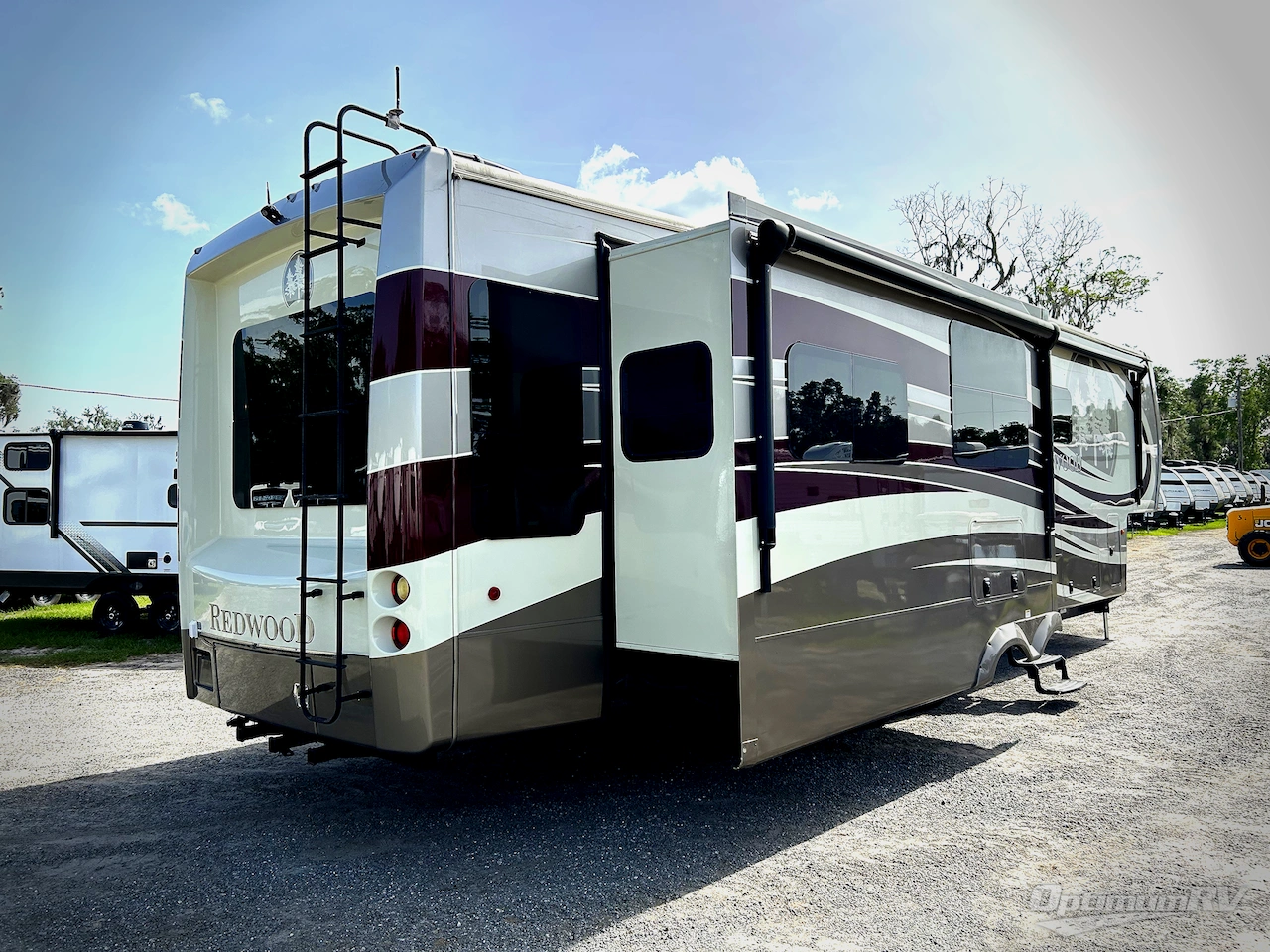 2015 Redwood Redwood 39MB Photo 2